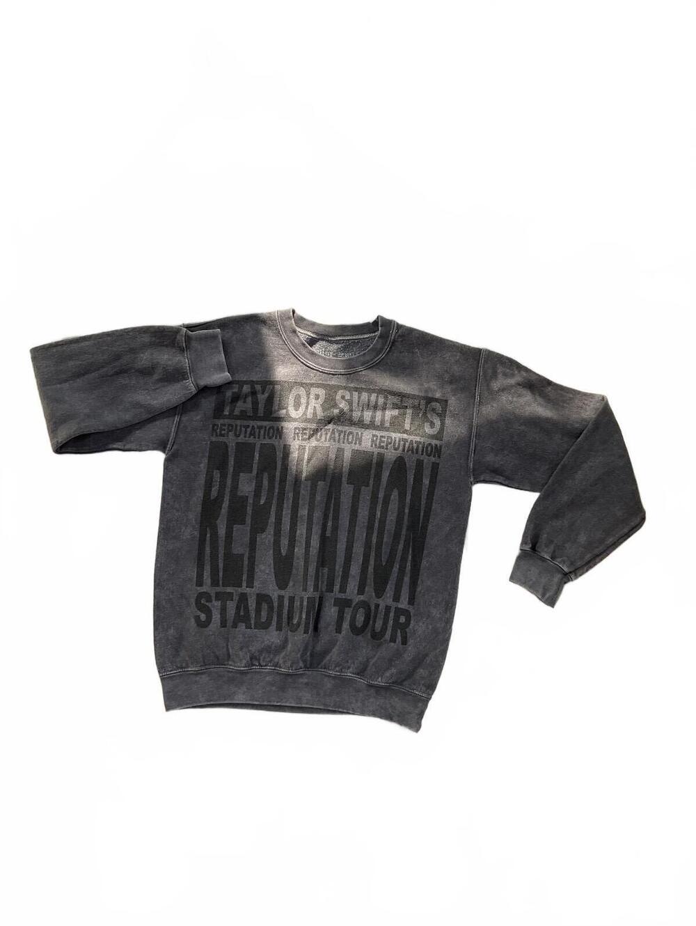Official Taylor Swift Reputation Stadium Tour 2018 Stonewash Sweatshirt Small
